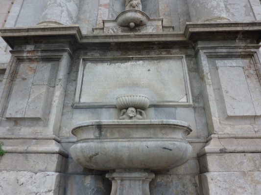 Porta Felice - Fontana