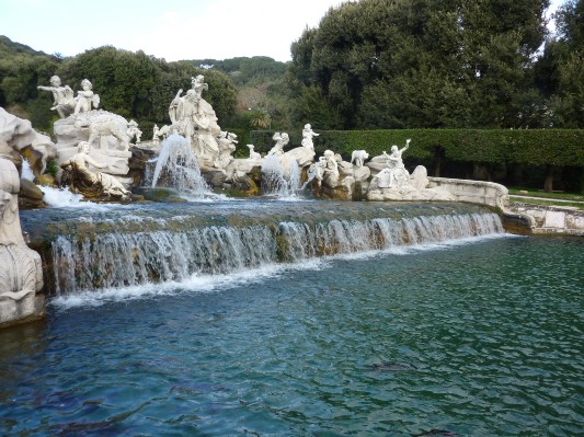 Reggia di Caserta - Parco, uno dei gruppi marmorei